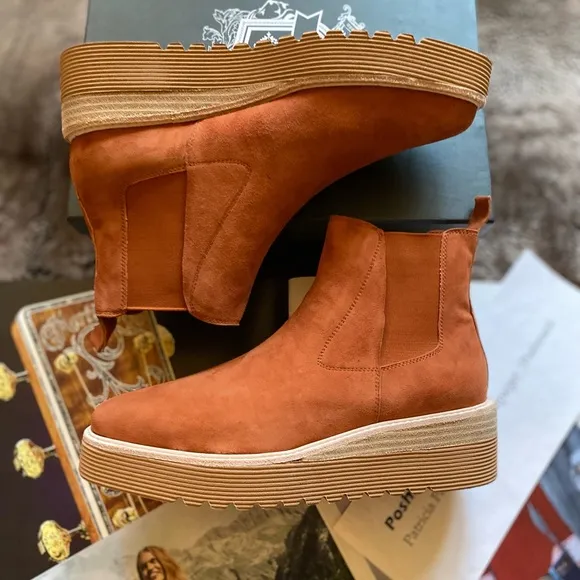 Anthropologie x Silent D Uvika Chelsea Boots
