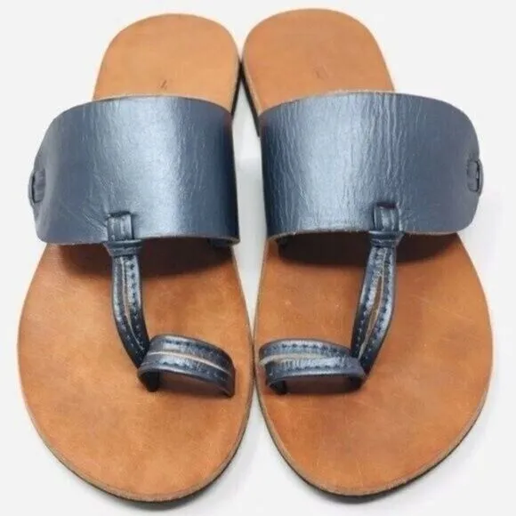 Antonio Gradilla womans leather sandals gray US7 BoxR minimalist