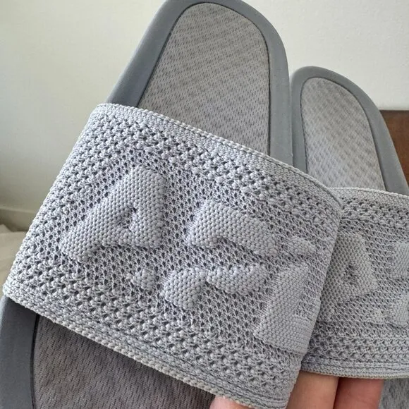 APL Athletic Propulsion Labs Big Logo Techloom Slides