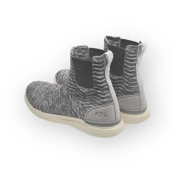 APL 𖤐 Chelsea Boot Knit Sneakers 𖤐 Heather Grey Melange 𖤐 aso Free People 𖤐 8M