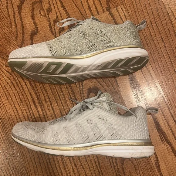 APL Grey And Silver Knitted Lace Up Sneakers with Gold Detail Size 8