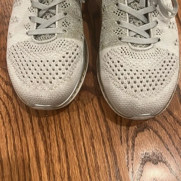 APL Grey And Silver Knitted Lace Up Sneakers with Gold Detail Size 8