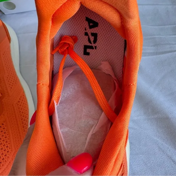 APL Men's Techloom Tracer 10.5 Orange Pristine NEW Sneakers Openwork Logo Bright