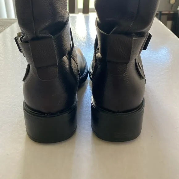 AQUATALIA Marvin K Women’s Black Soft Thick Leather Biker Boots w/ side zipper