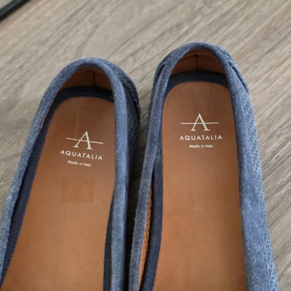 Aquatalia Perforated Blue Suede Driving Loafers, Size 6.5