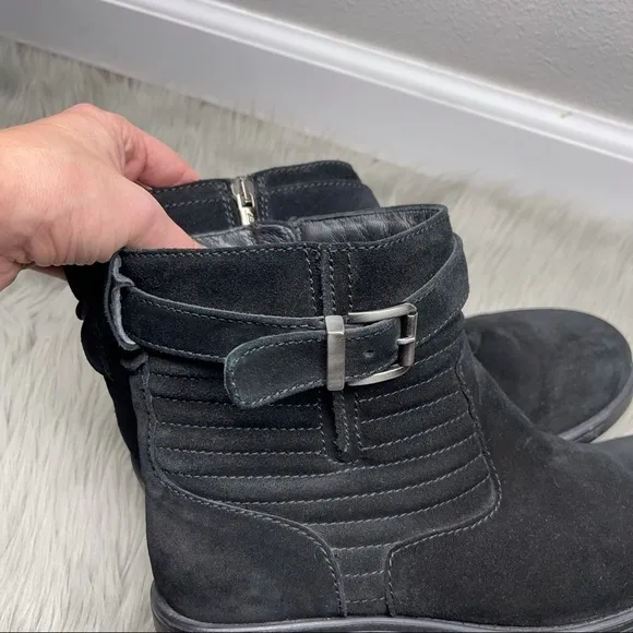 Aquatalia Sahel Moto Boots Suede Black Upper Side Zip Closure Size 8.5 Women’s
