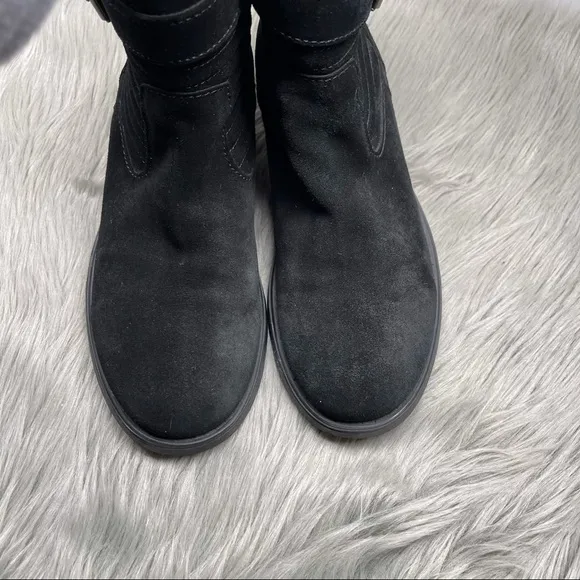 Aquatalia Sahel Moto Boots Suede Black Upper Side Zip Closure Size 8.5 Women’s