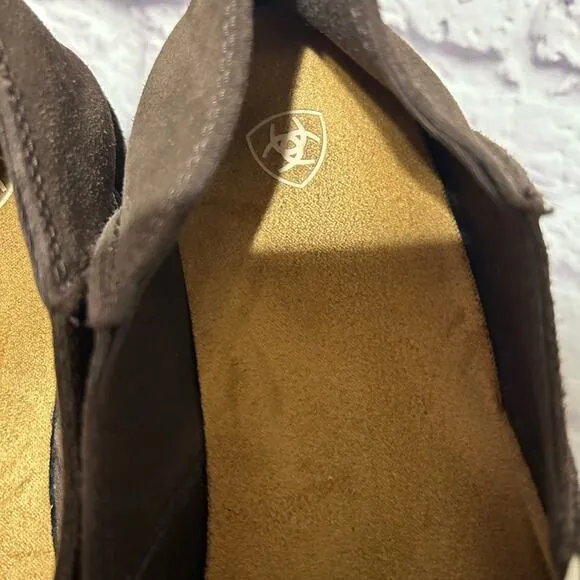 Ariat Cruiser Azteca Suede Metallic copper floral Size 9