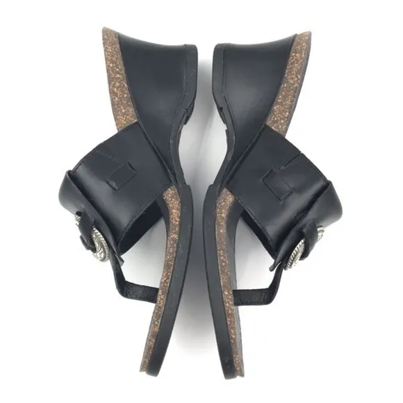 ARIAT Silver Ring Flare Wedge Black Leather Sandal Size 8.5