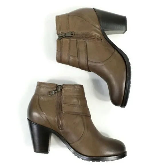 Ariat Two24 Ready To Go Mushroom Taupe Leather Ankle Boots Womens Size 8.5 B