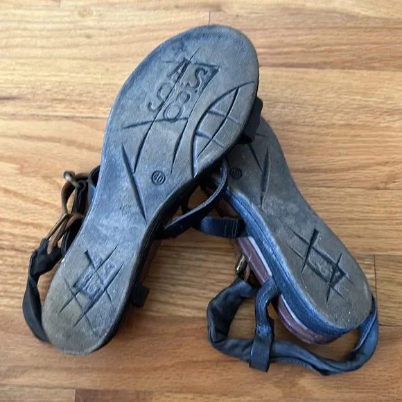AS 98 sandals grey leather sz EU 40 or US 9.5 great pre owned condition
