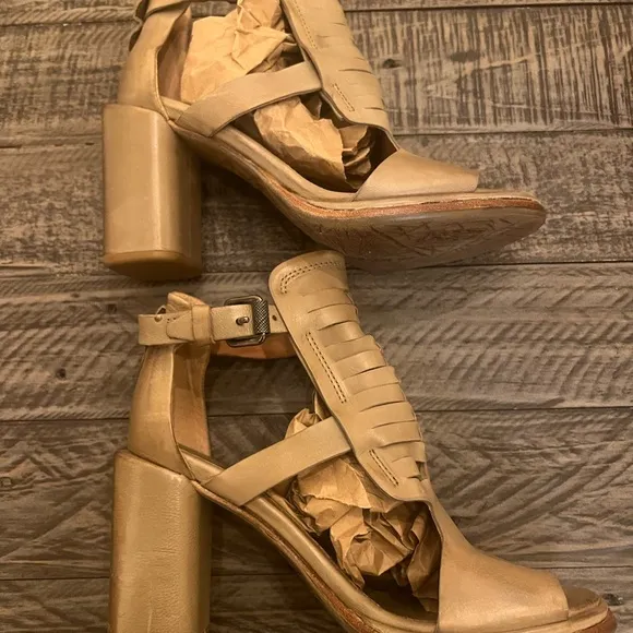 A.S.98 clay (grayish green) peep toe sandals NEW sz 37 soft leather Italy no box