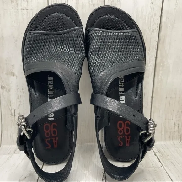 A.s.98 Keldon Sandal In Black Leather Size 6-6.5
