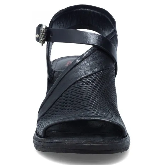 A.s.98 Keldon Sandal In Black Leather Size 6-6.5