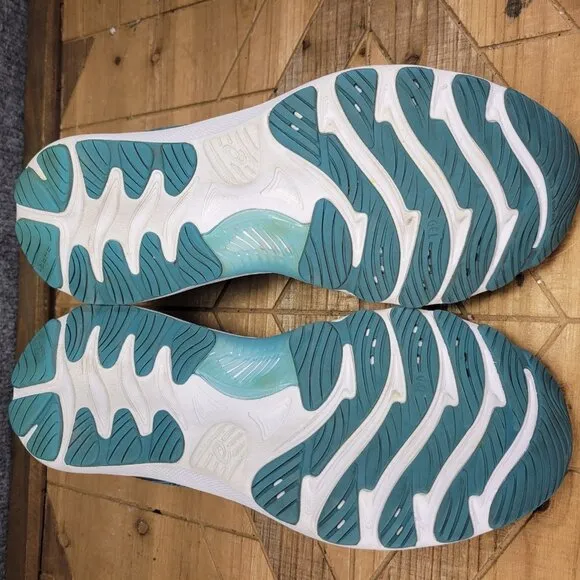 Asics Gel Nimbus 23 Running Shoes Sneakers Teal White 1012A885 Women’s Size 9