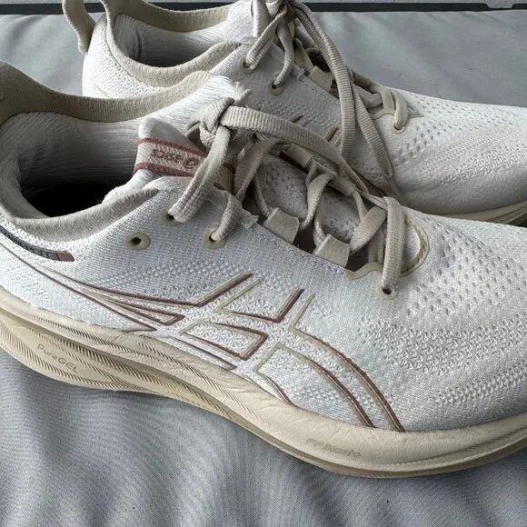 Asics Gel Nimbus 26 Womens Sneakers Running Size 7.5 Max Cushion White Umeboshi