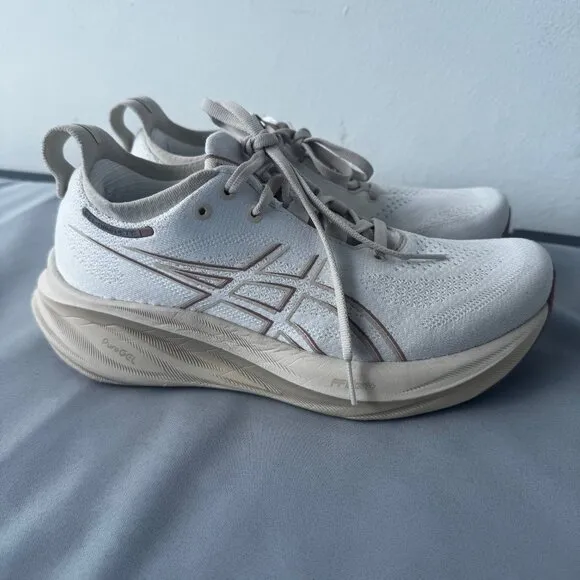 Asics Gel Nimbus 26 Womens Sneakers Running Size 7.5 Max Cushion White Umeboshi