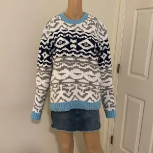 ASOS Women’s Chunky Sweater Super Thick Crew Neck Size Medium