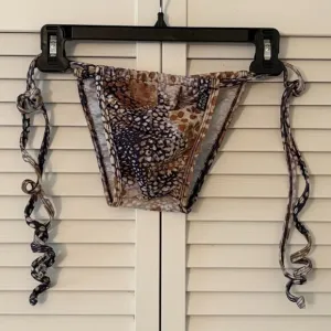 Aussie Togs Slide-able Front &amp; Back Tie Sides Bikini