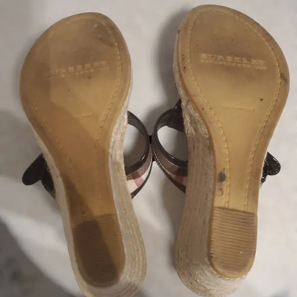 Authentic Burberry Patent Leather Wedge Thongs Sandals size 41 (size 11 …