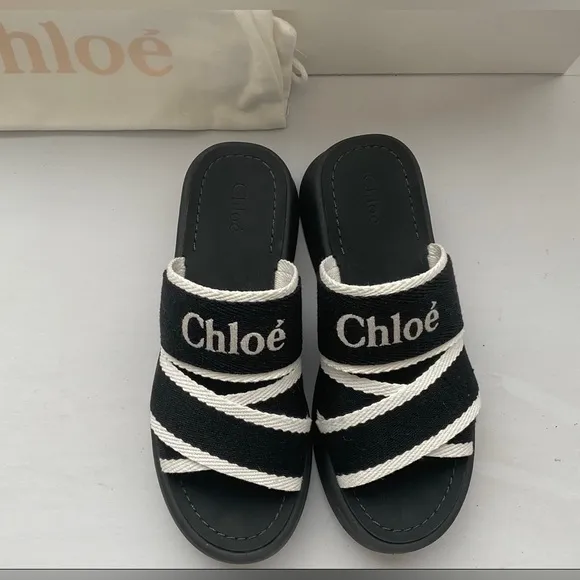 **Authentic CHLOÉ SLIDES** Worn 1-2 times for a very short period of time.