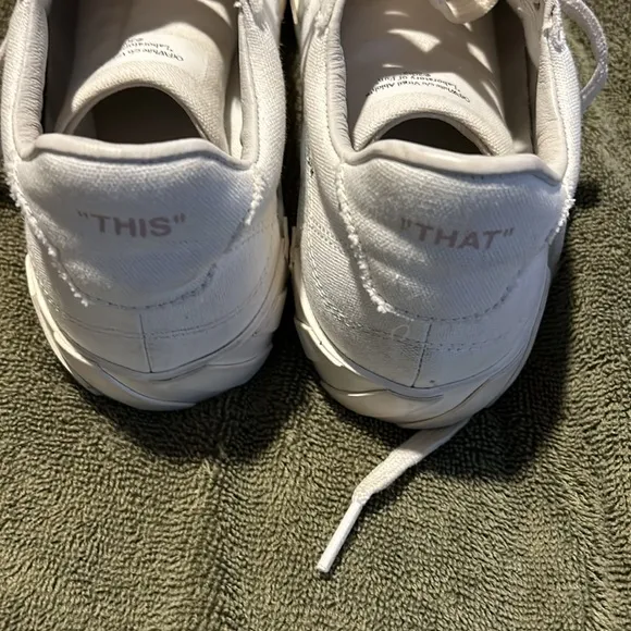 AUTHENTIC Off White low Vulcanized eco canvas sneakers white pink size 38 No box