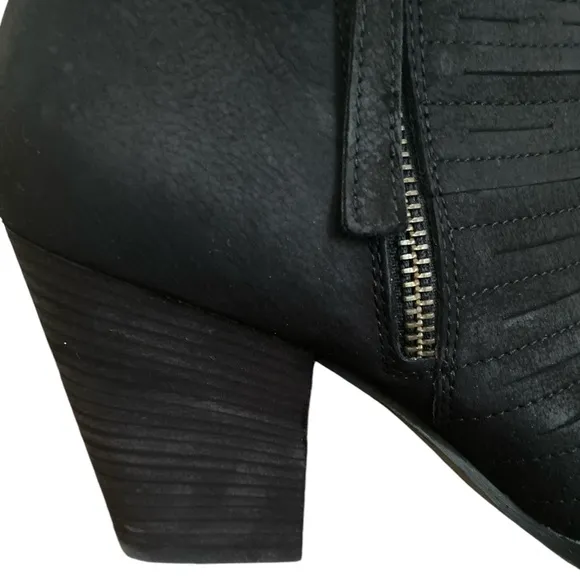 Authentic Paul Green Malibu Sliced Zip Ankle Boots