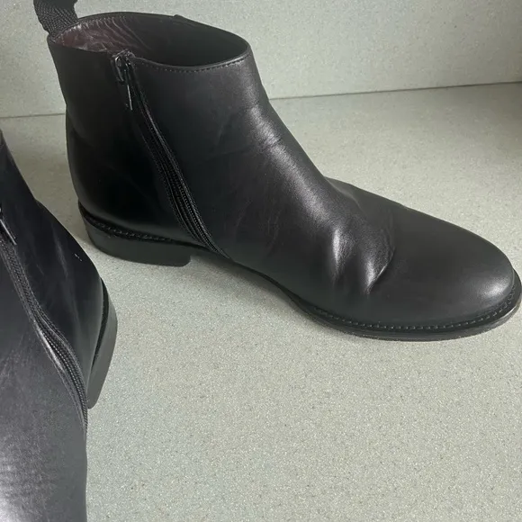 Bacco Bucci Men's Black Leather Ankle Boots Size 9.5 (43) side zipper