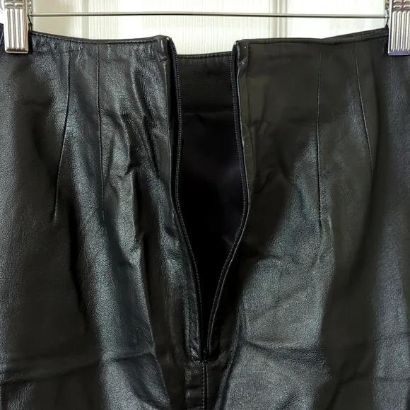 Bagatelle 90's Vintage Genuine Leather High Waisted A-Line Mini Skirt Black 4