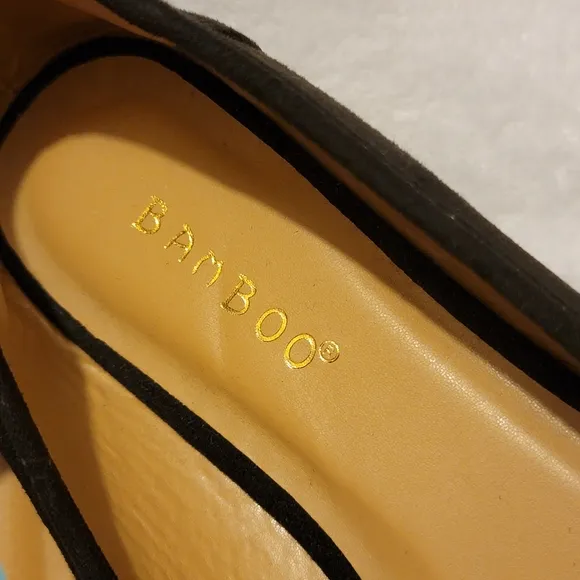 BAMBOO Justify Pointy Toe Tie Knot loafer flats faux suede Size 5.5