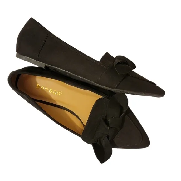 BAMBOO Justify Pointy Toe Tie Knot loafer flats faux suede Size 5.5