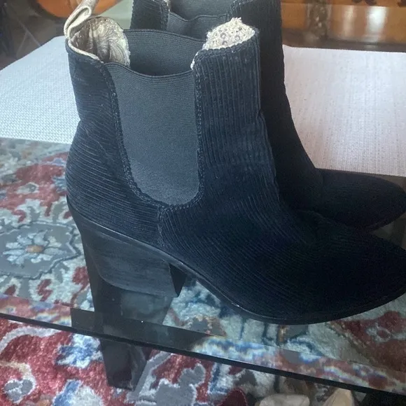 Band of Gypsies Shadow Chelsea Boots, CORDUROY