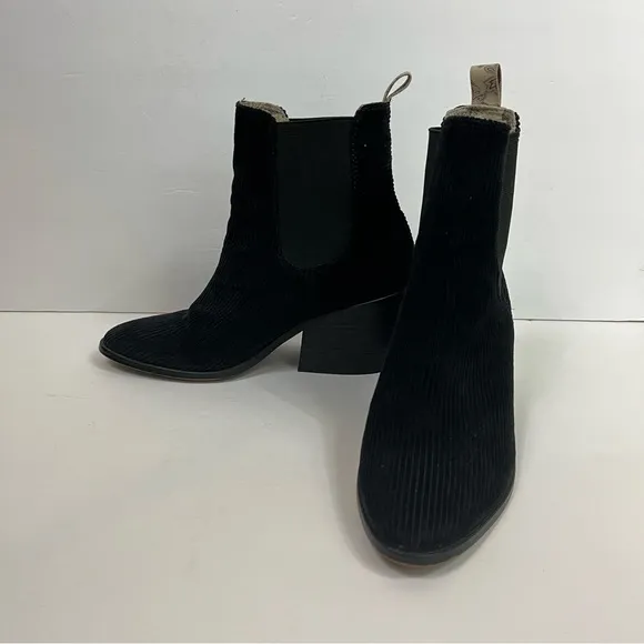 Band of Gypsies Shadow corduroy black ankle boots.