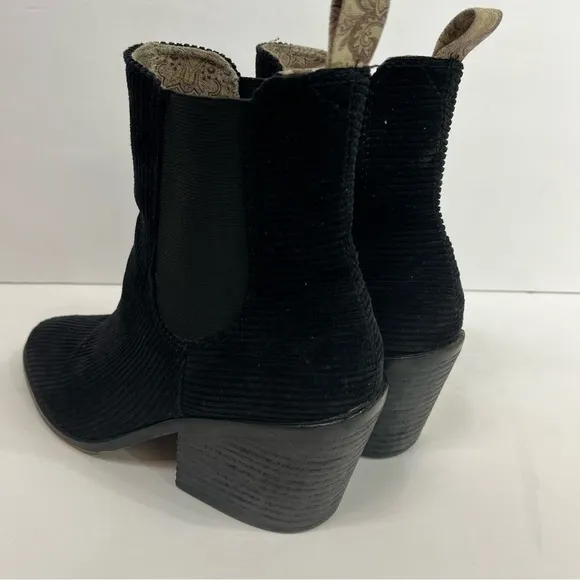Band of Gypsies Shadow corduroy black ankle boots.