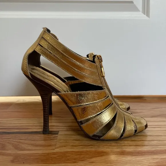 BCBG Max Azria Gold Zipper Runway Sandals