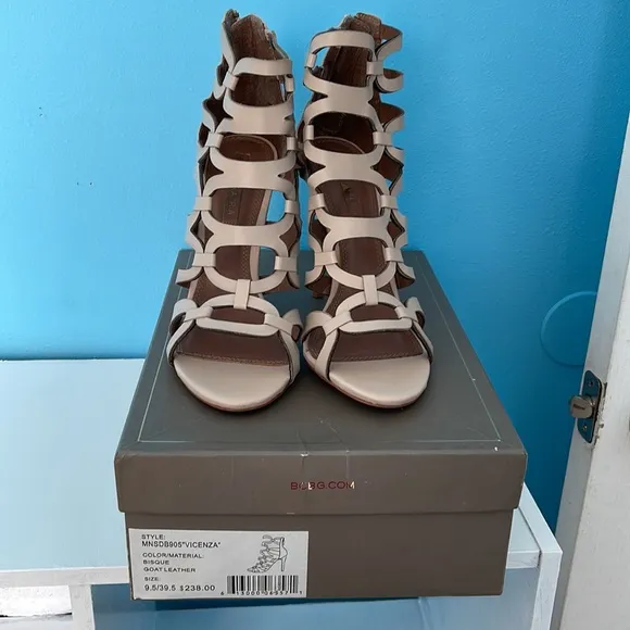 BCBG men’s drag queen max azria vicenza  nude cream gladiator heel sandals 9.5