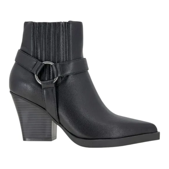 BCBGeneration Black Pointed-Toe Side-Zip Cassidy Western Booties. Size 9.