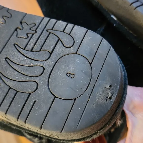 Bear Paw black Boots Size 8