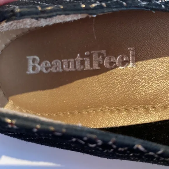 BeautiFeel Black &amp; Gold Suede Leather Medallion Ballet Flats Size 6.5 (37)