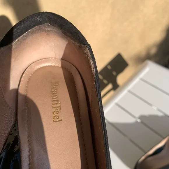 BeautiFeel Franca black suede ballet flats size  7.5 ( European 38)