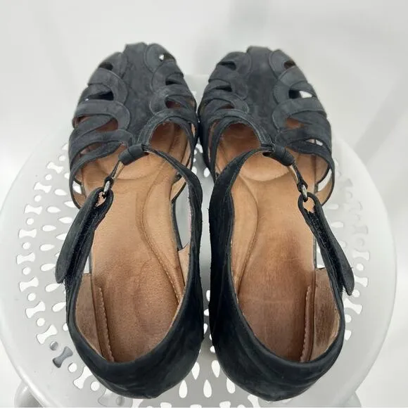 BeautiFeel sandals 39 black suede leather low wedge fisherman hook and loop