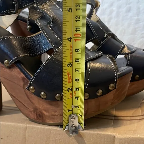 BED|STU Black Leather Wedge Sandals Women’s Size 9