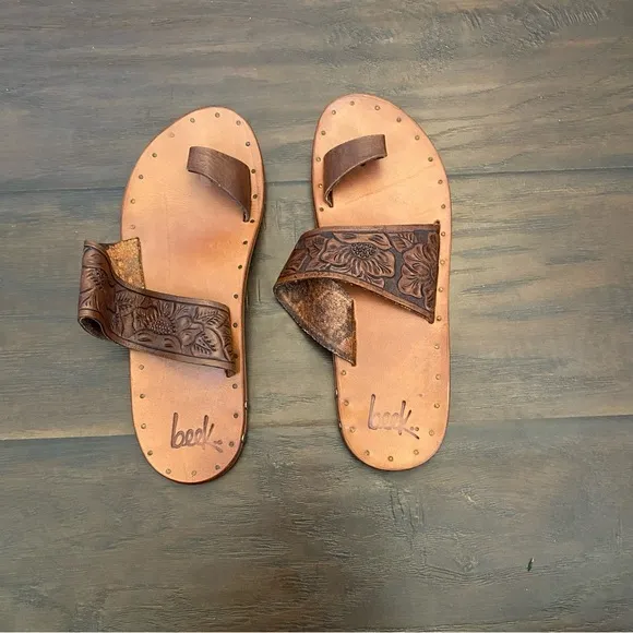 Beek brown floral leather sandals women’s size 6