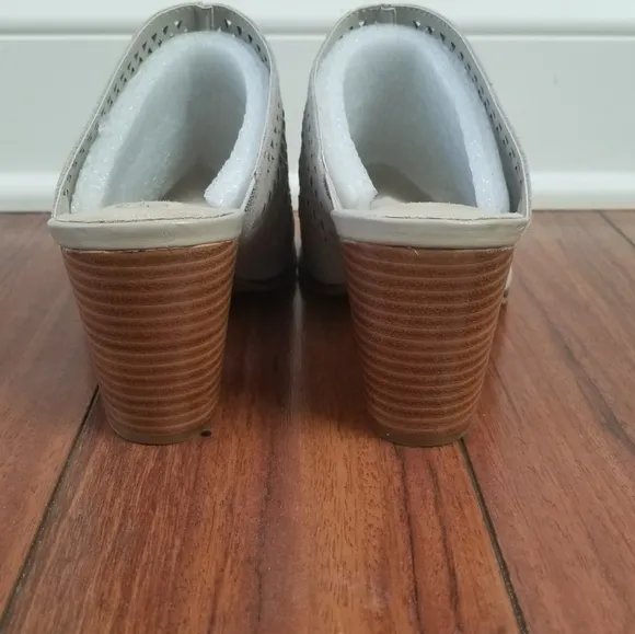 Bella Vita mixed fabric leather and suede open toe sandals