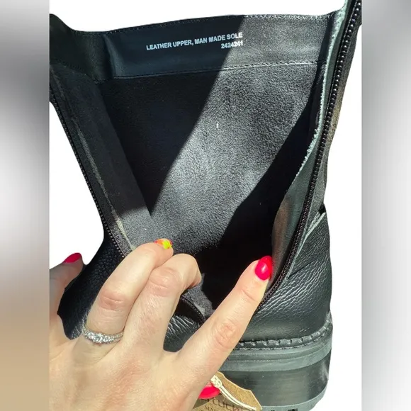 Bertuchi NEW 9.5 Black Leather Side Zip Combat Boots Lined Cyber Grunge Chelsea