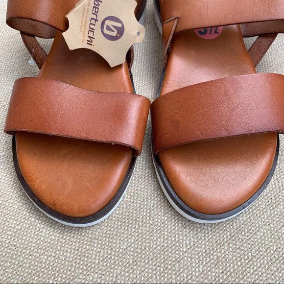 Bertuchi Spain Leather Brown Sandals Slingback NWT