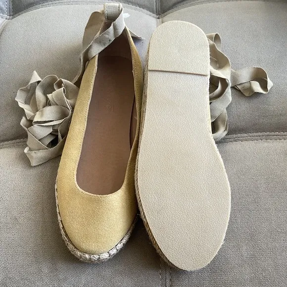 BETTYE BY BETTYE MULLER &quot;FAITH&quot; LACE-UP ESPADRILLE FLATS