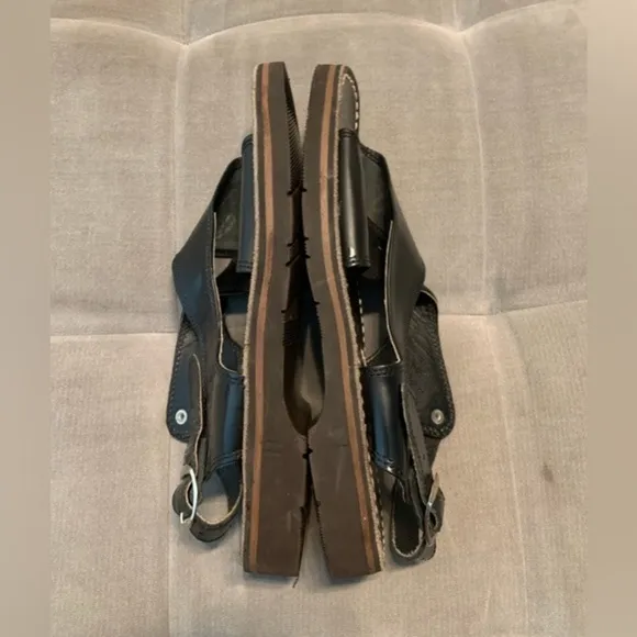 Bilbo Leather Cross Sandals Black Size 26 Size 8-8.5-9