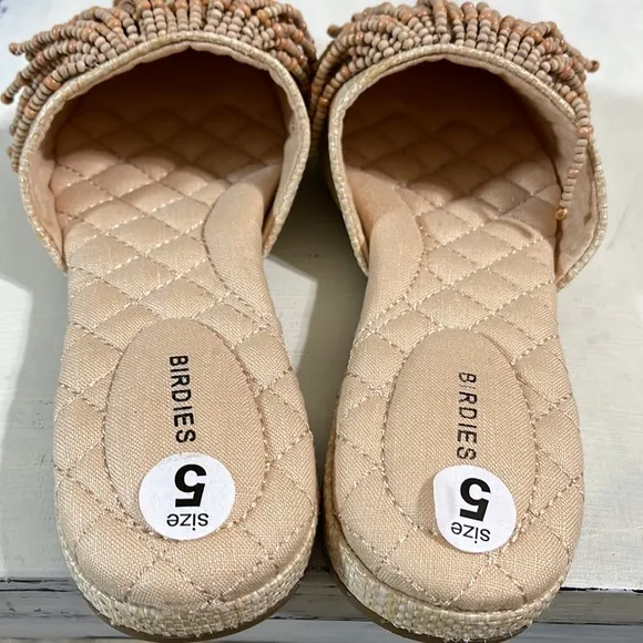 Birdies Natural Raffia Fringe Slides Size 5 NEW