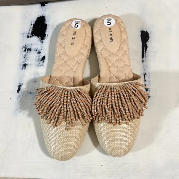 Birdies Natural Raffia Fringe Slides Size 5 NEW